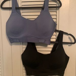 Medium-maximum support Sportsbras